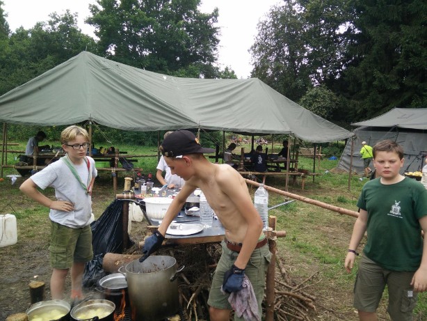 Sint-Martinus den XIIde - Kamp Bourseigne-Neuve JVK
